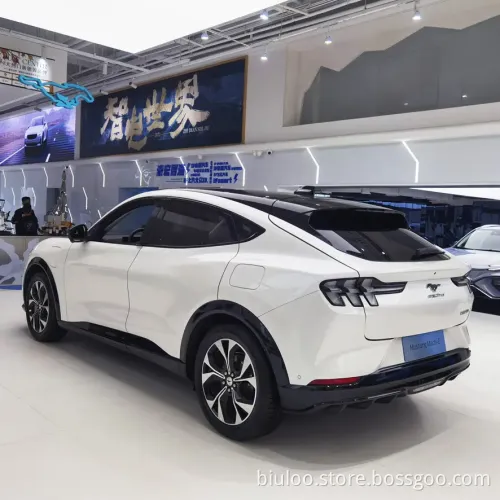 High Performance 4 Wheels 5 Seats New Energy Car Made In China Range 619km Electric Car Ev Car Ford Machang-E
